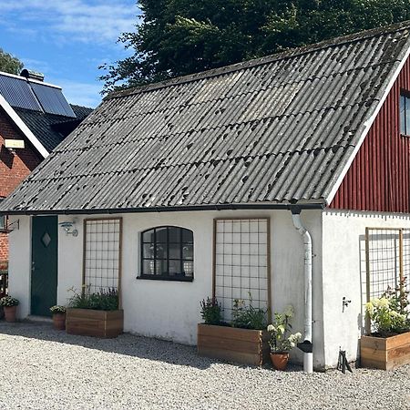 Dorisberg B&B - The Chicken House Loberod Exterior foto