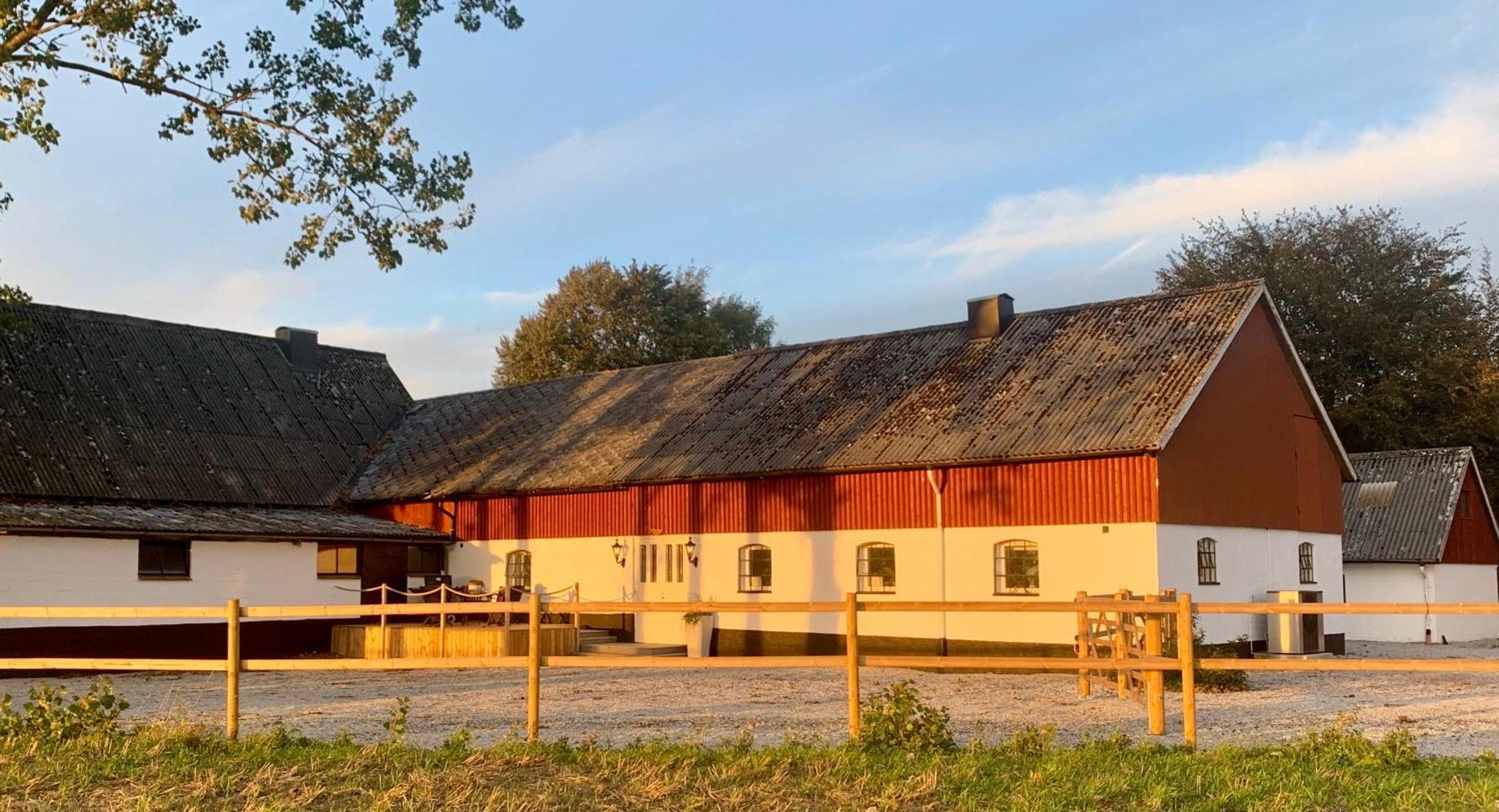 Dorisberg B&B - The Chicken House Loberod Exterior foto